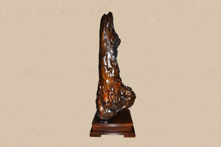 烏木金絲楠自然擺件“一柱擎天”